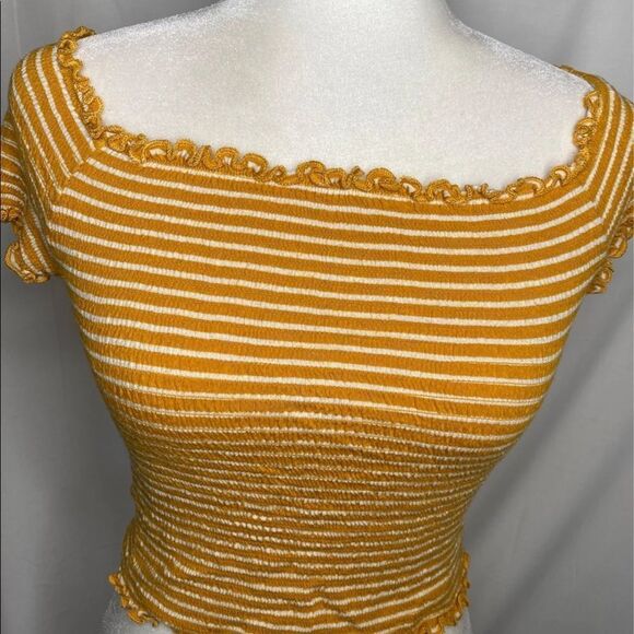 Stretch Ribbed crop top - Picture 2 of 4